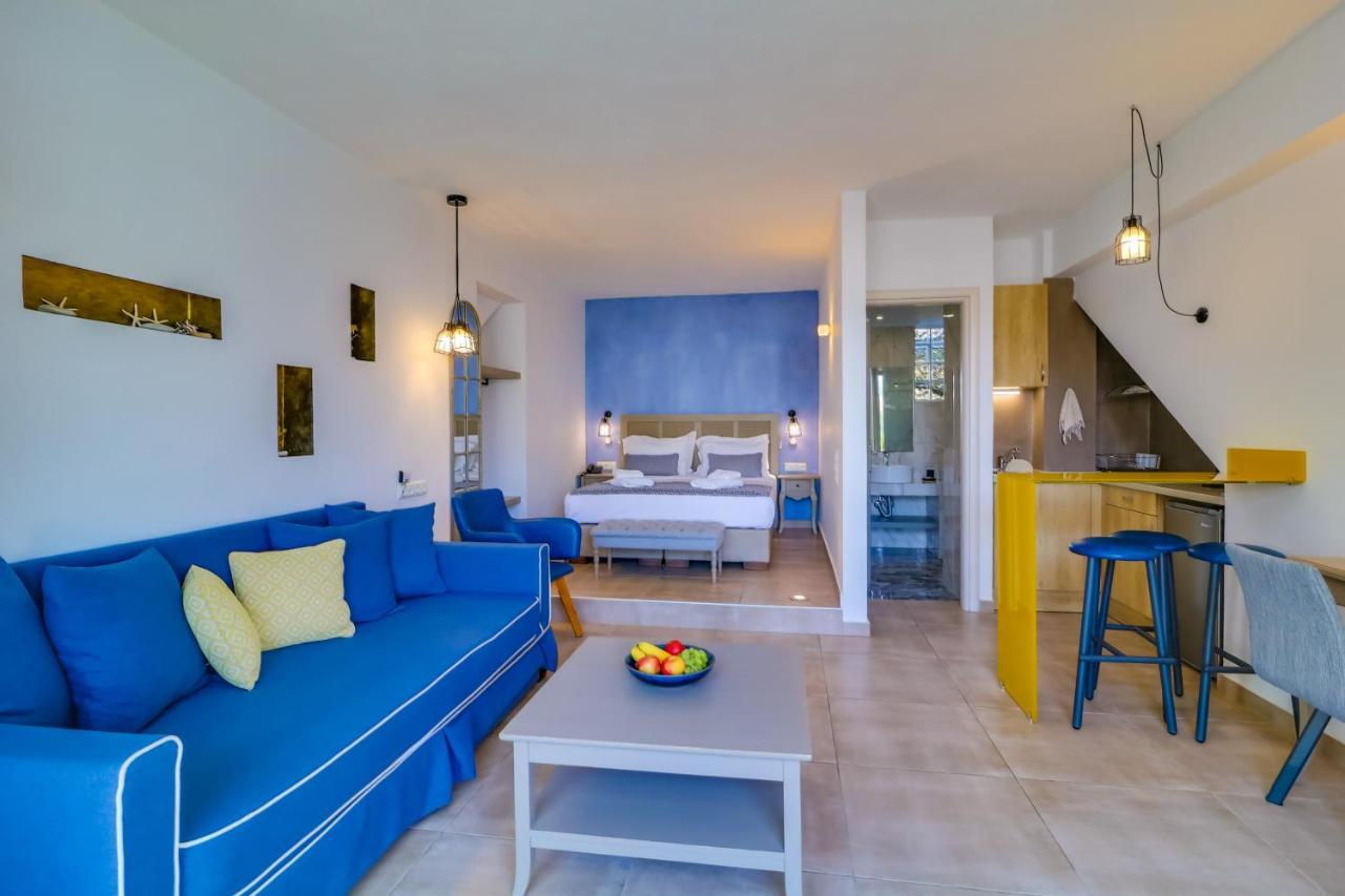 Theros Villas & Suites Chrisi Ammoudia Eksteriør billede