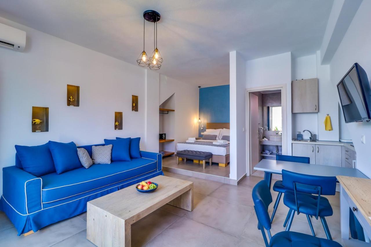 Theros Villas & Suites Chrisi Ammoudia Eksteriør billede
