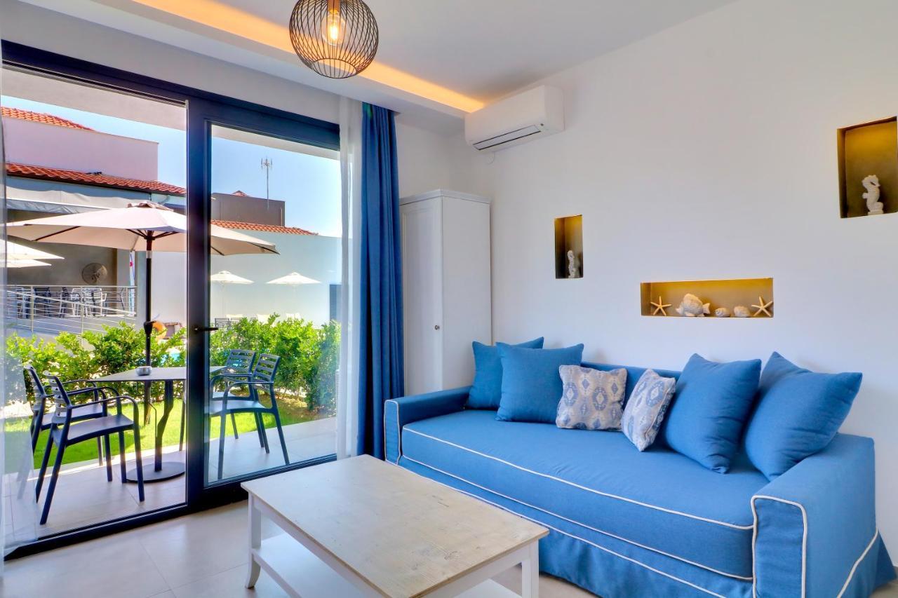 Theros Villas & Suites Chrisi Ammoudia Eksteriør billede