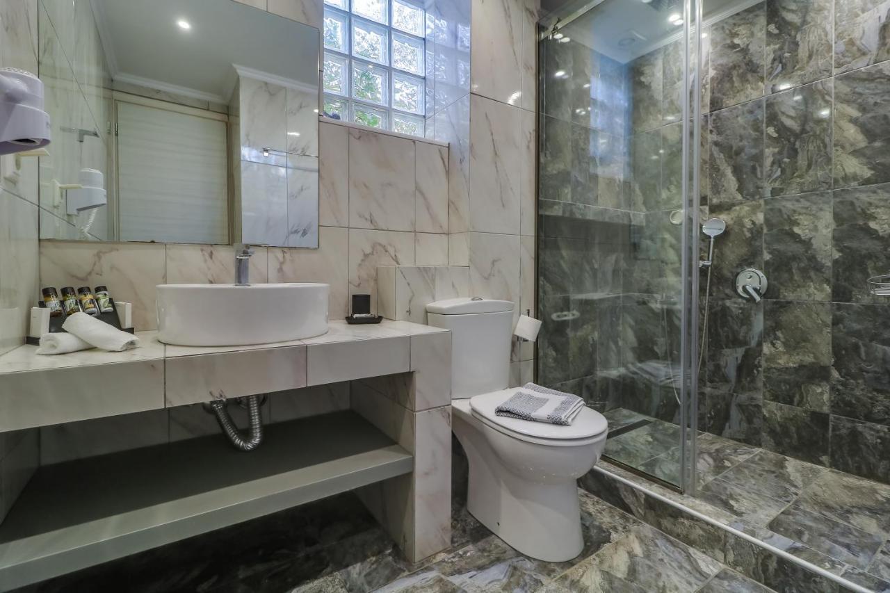 Theros Villas & Suites Chrisi Ammoudia Eksteriør billede
