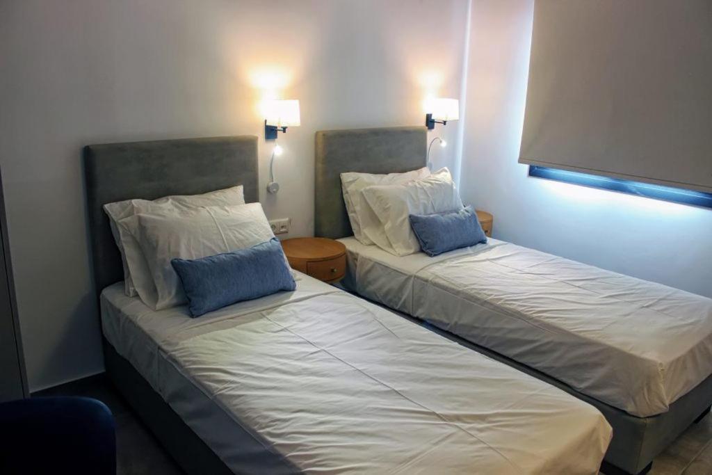 Theros Villas & Suites Chrisi Ammoudia Eksteriør billede